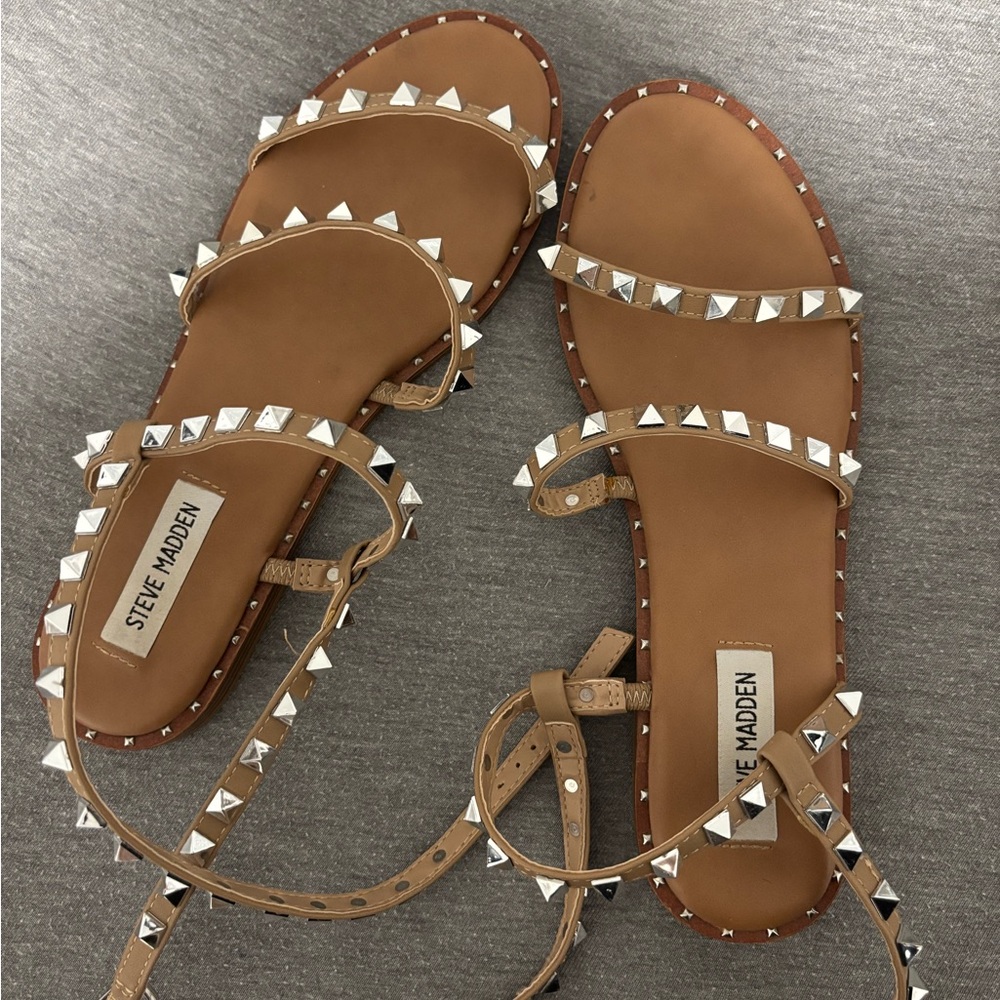 Steve Madden Brown Studded Sandals
